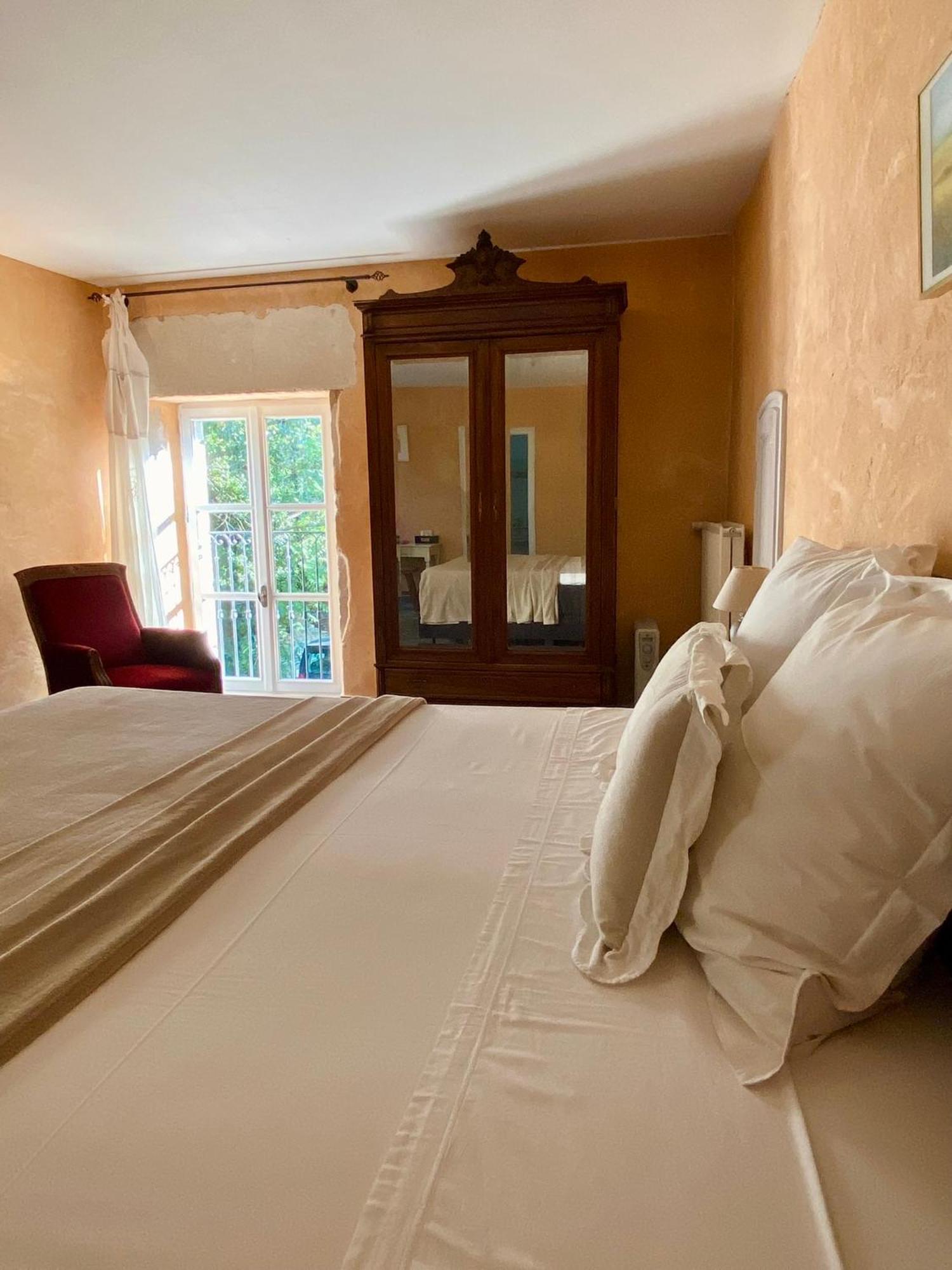 Le Moulin De Montsegur Bed & Breakfast Екстериор снимка